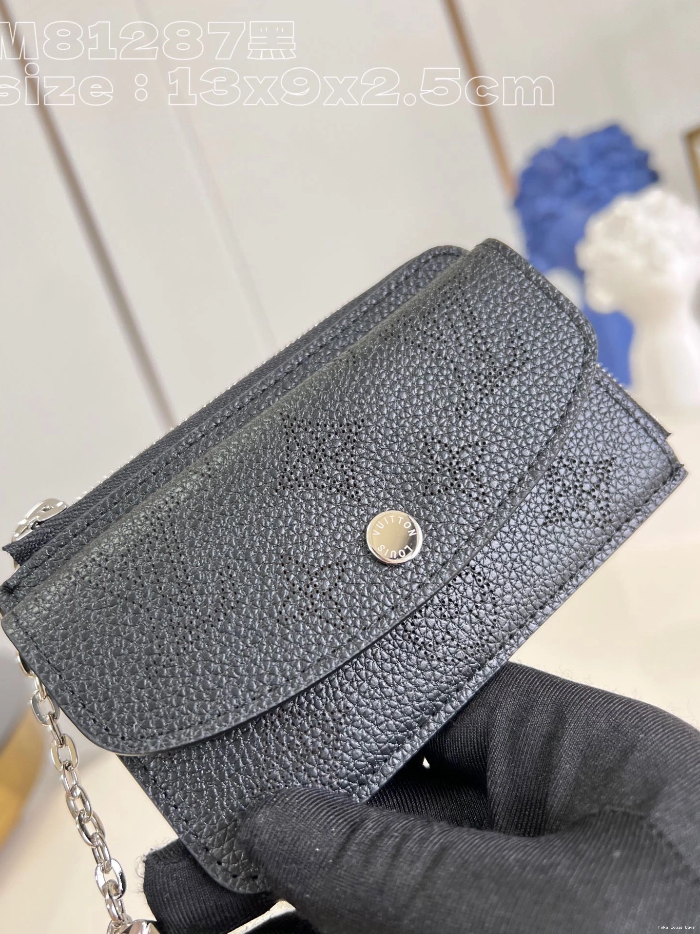 LOUIS HOLDER RECTO VUITTON VERSO CARD 0715